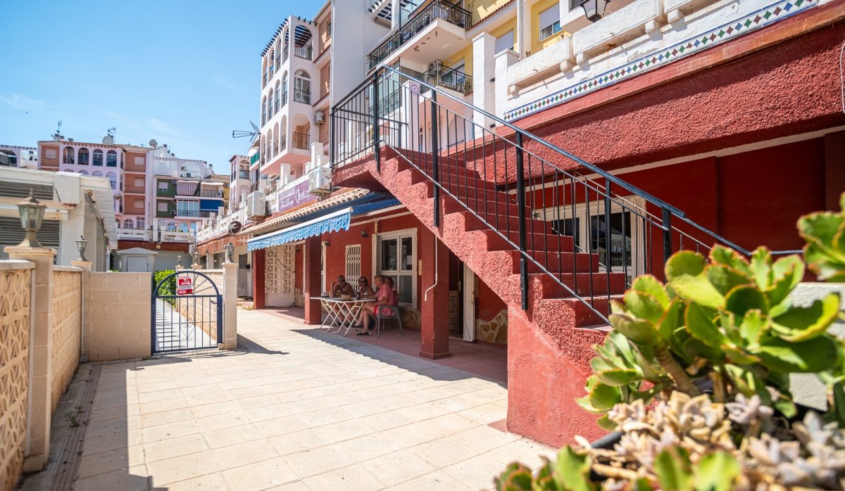Revente - Commercial - Torrevieja - La veleta