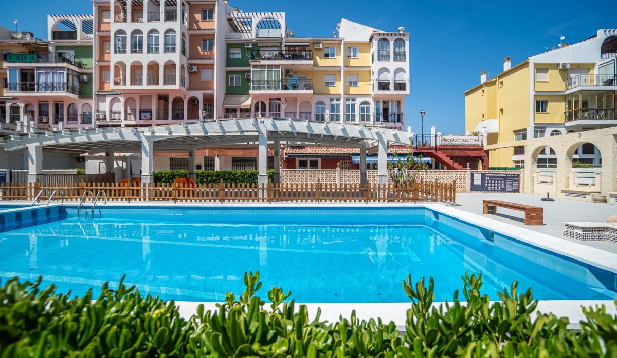 Revente - Commercial - Torrevieja - La veleta