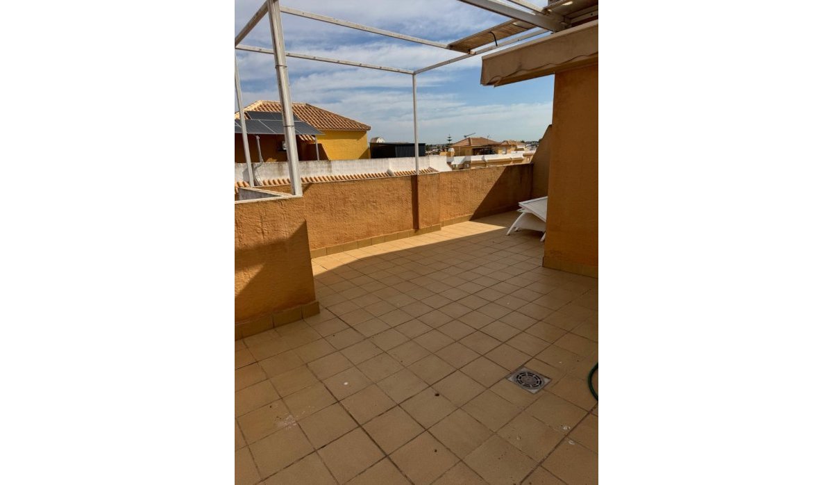 Reventa - Adosado - Ciudad quesada - Doña Pepa