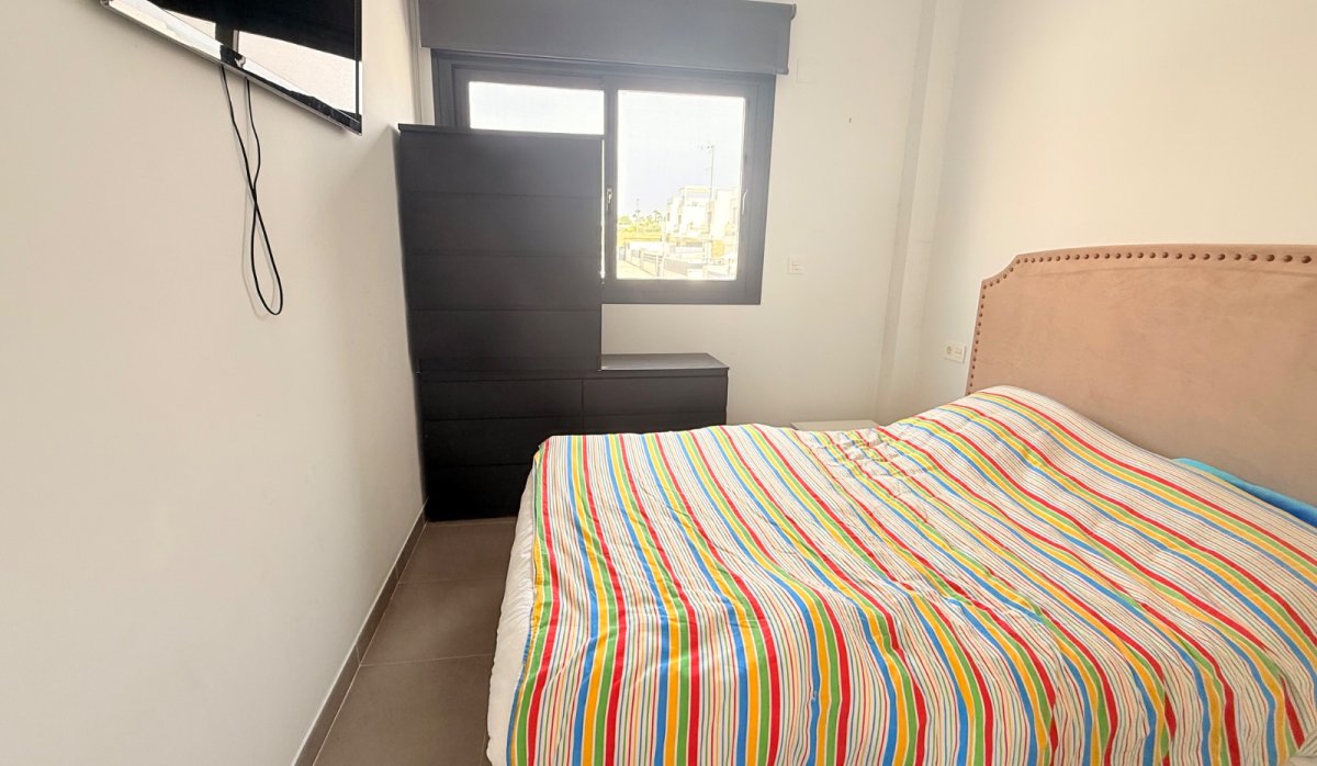 Revente - Villa - Ciudad quesada - Pueblo Bravo