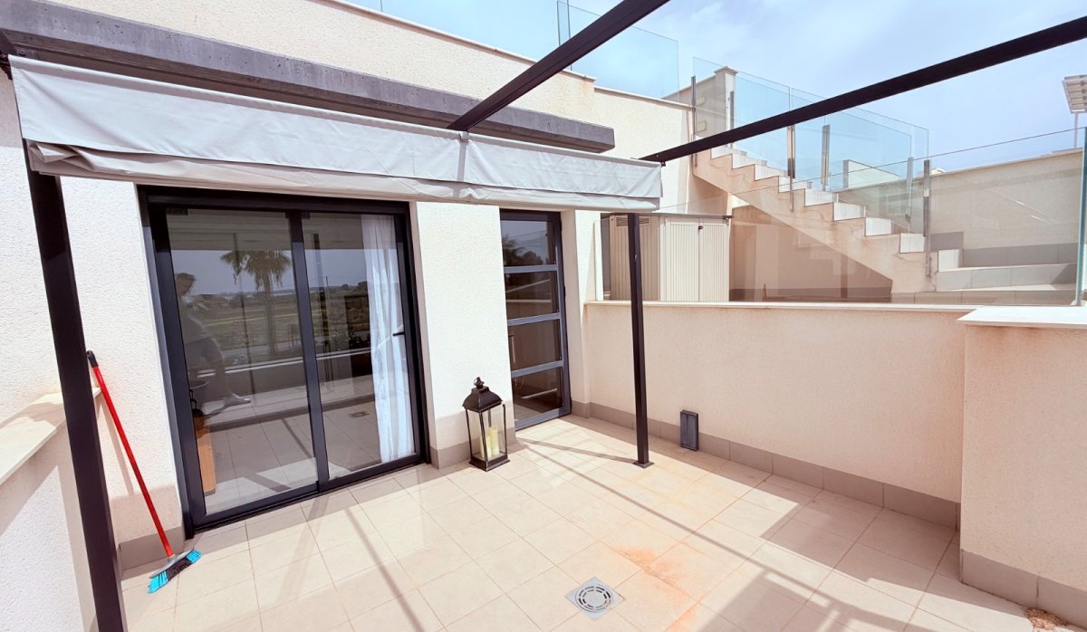 Revente - Villa - Ciudad quesada - Pueblo Bravo