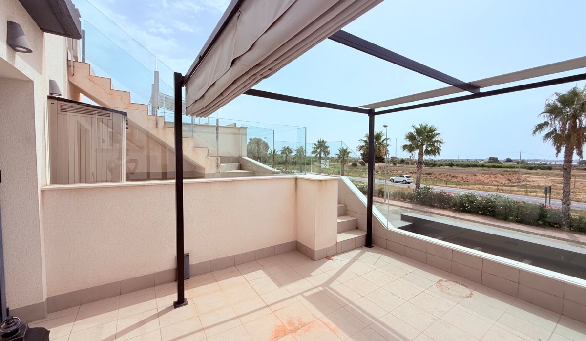 Revente - Villa - Ciudad quesada - Pueblo Bravo