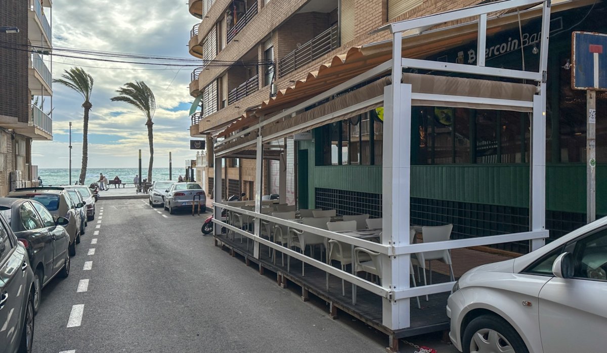 Revente - Commercial - Torrevieja - Playa del Cura