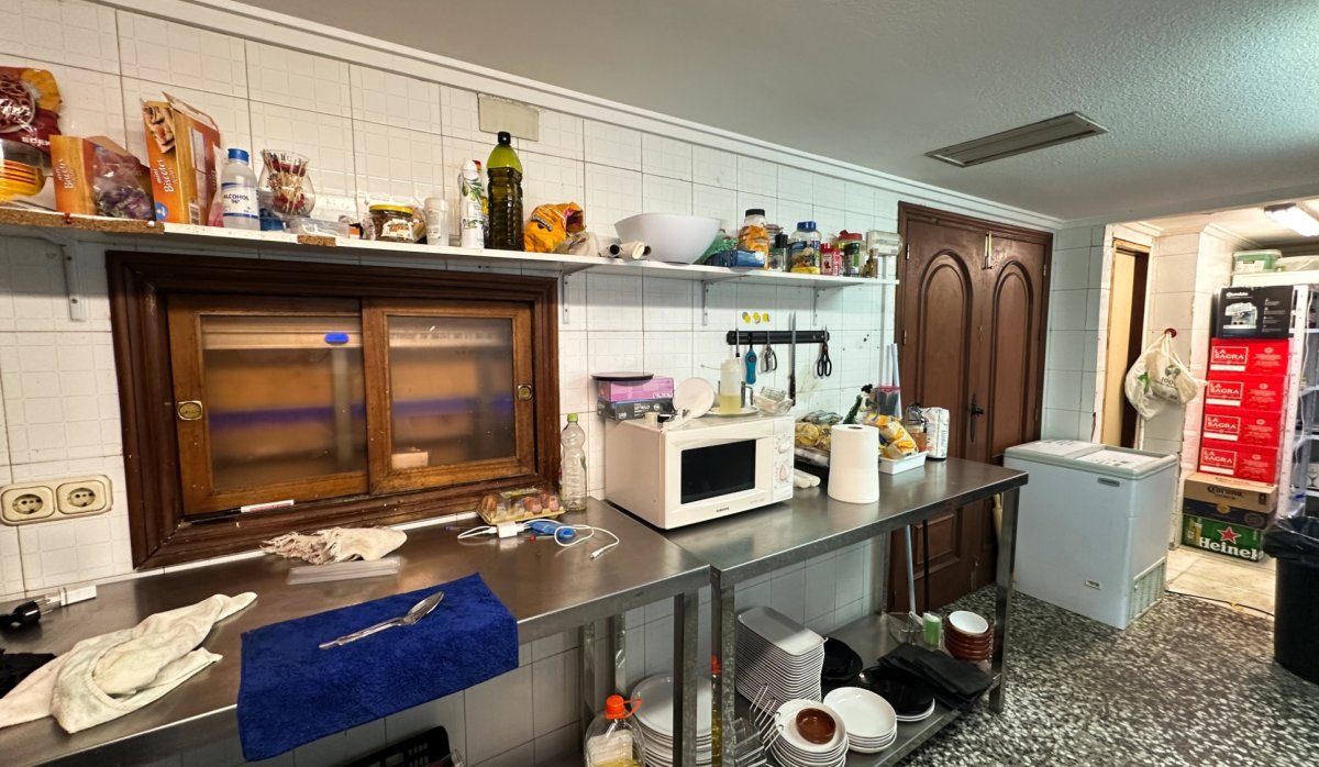 Revente - Commercial - Torrevieja - Playa del Cura