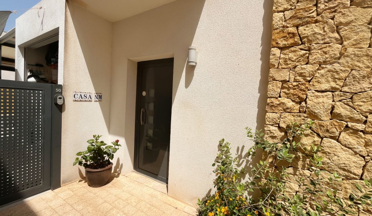 Revente - Villa - Ciudad quesada - Pueblo Bravo