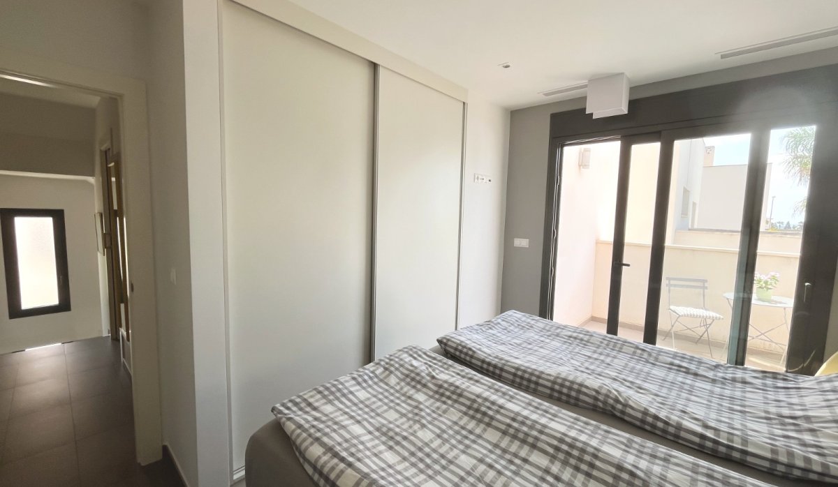 Revente - Villa - Ciudad quesada - Pueblo Bravo