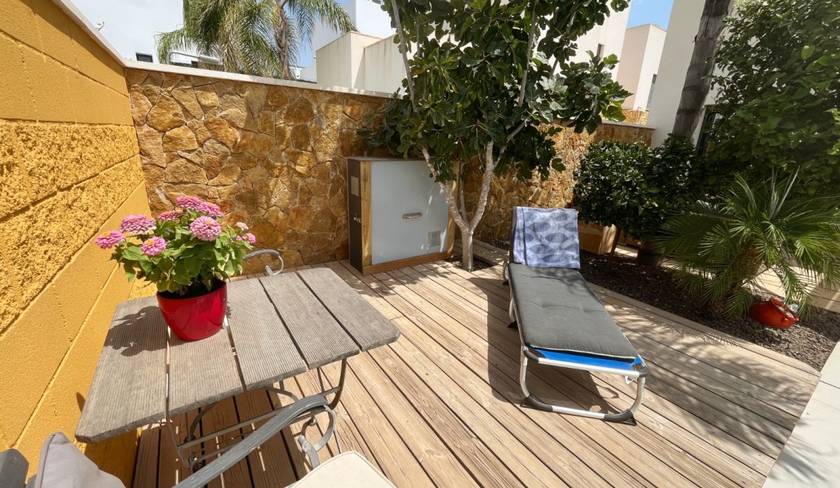 Revente - Villa - Ciudad quesada - Pueblo Bravo
