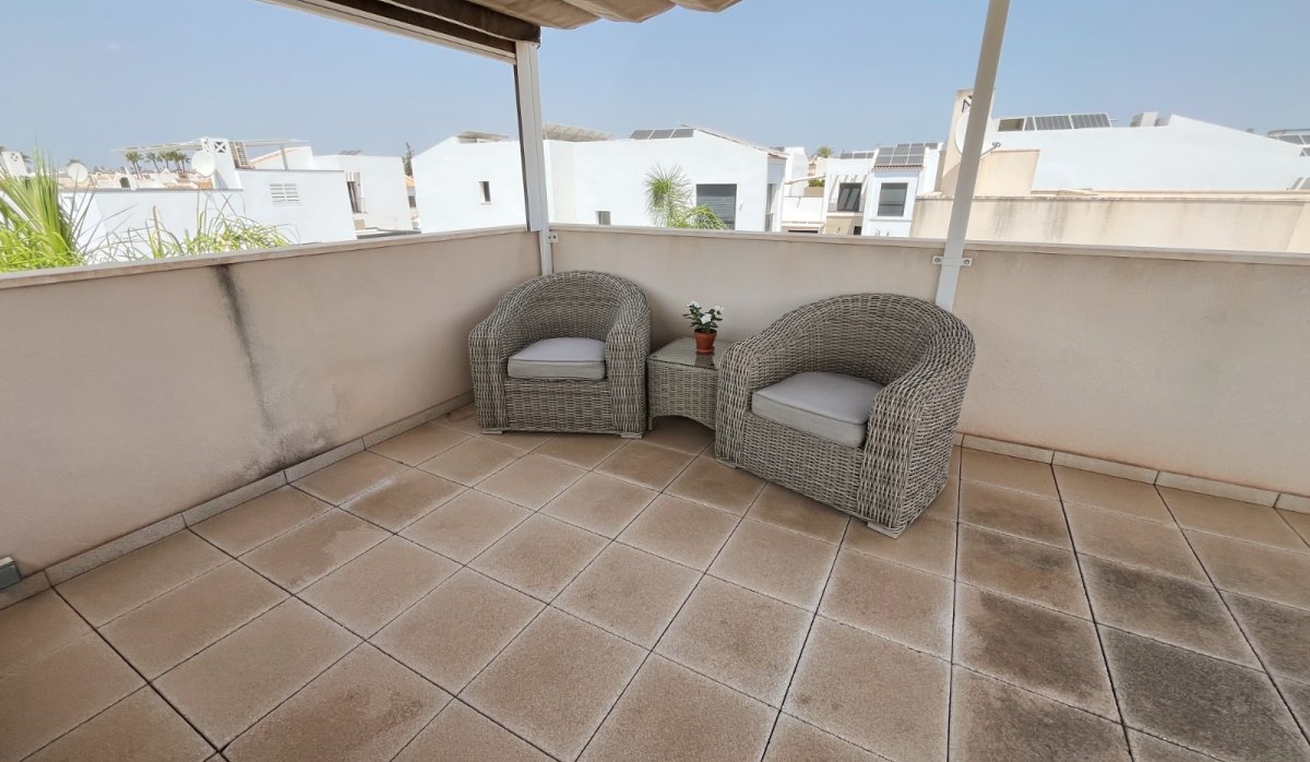 Revente - Villa - Ciudad quesada - Pueblo Bravo