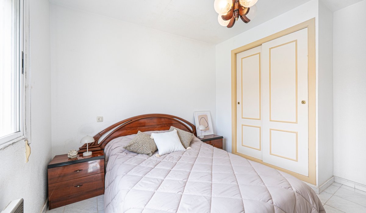 Reventa - Apartamento / piso - Torrevieja
