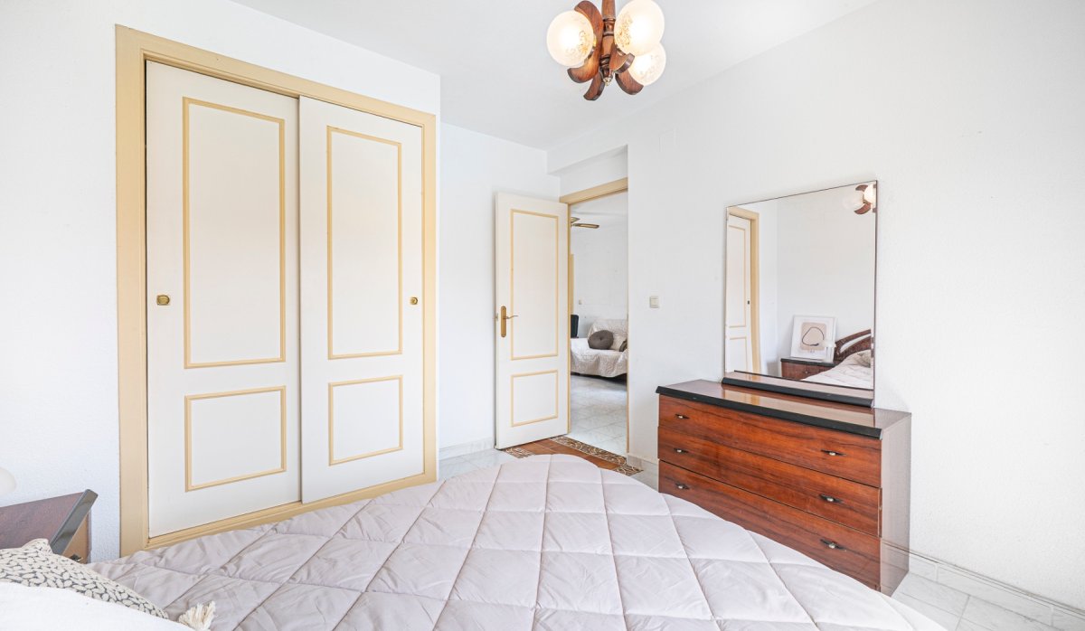 Reventa - Apartamento / piso - Torrevieja