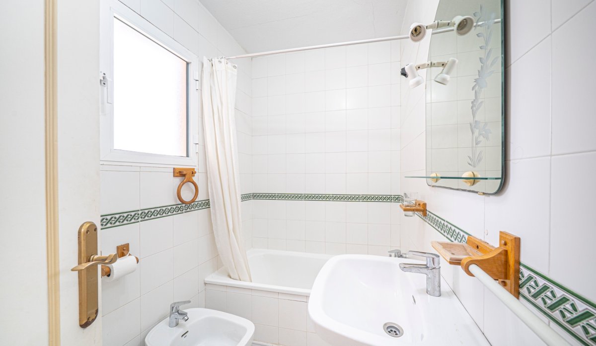 Reventa - Apartamento / piso - Torrevieja