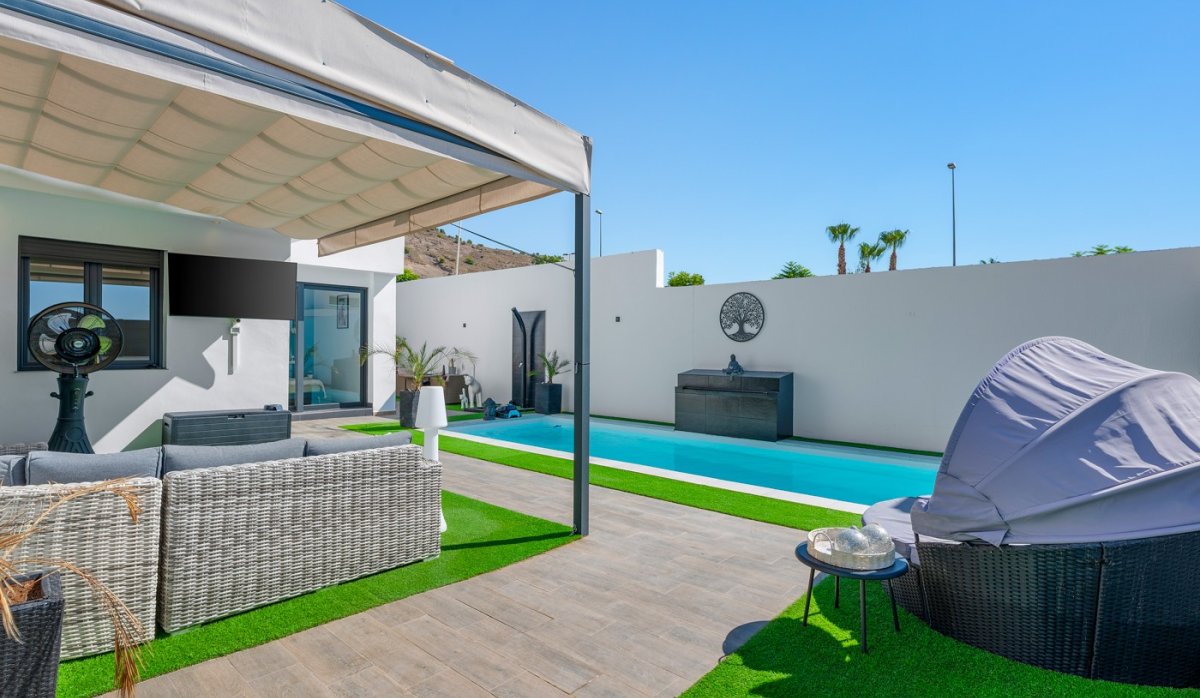 Revente - Villa - Fortuna - Urbanizacion Las Kalendas