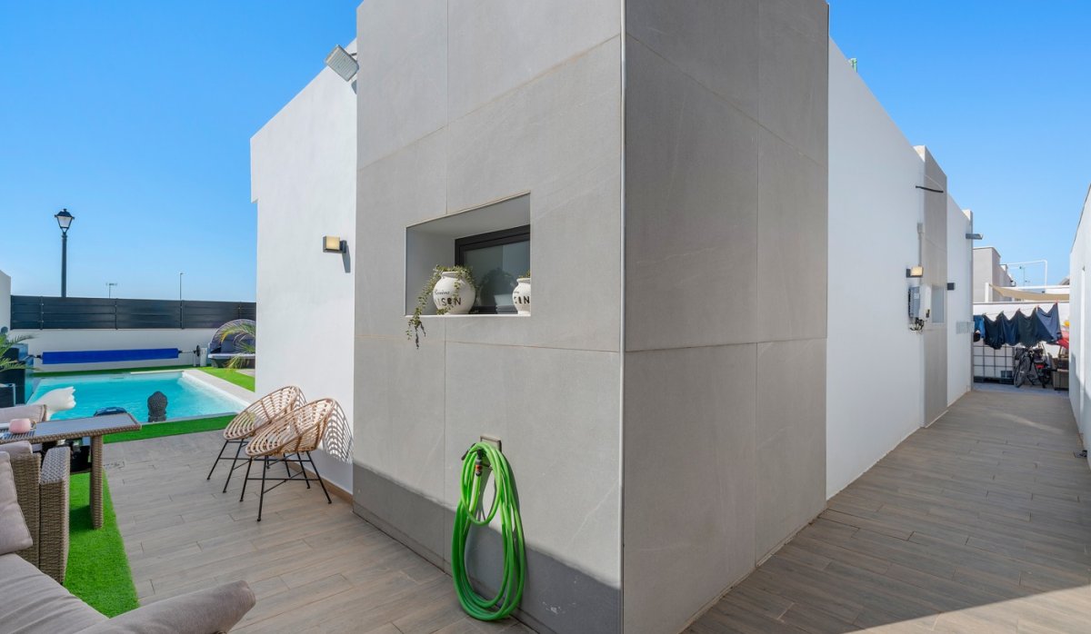 Revente - Villa - Fortuna - Urbanizacion Las Kalendas