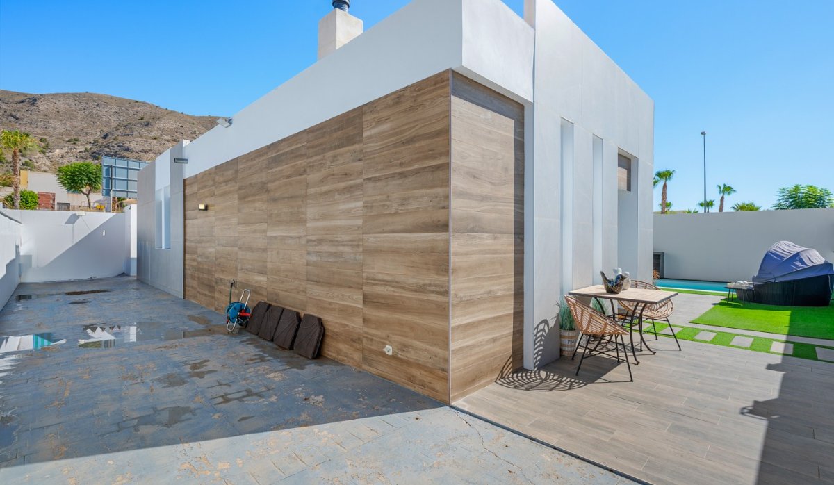 Revente - Villa - Fortuna - Urbanizacion Las Kalendas