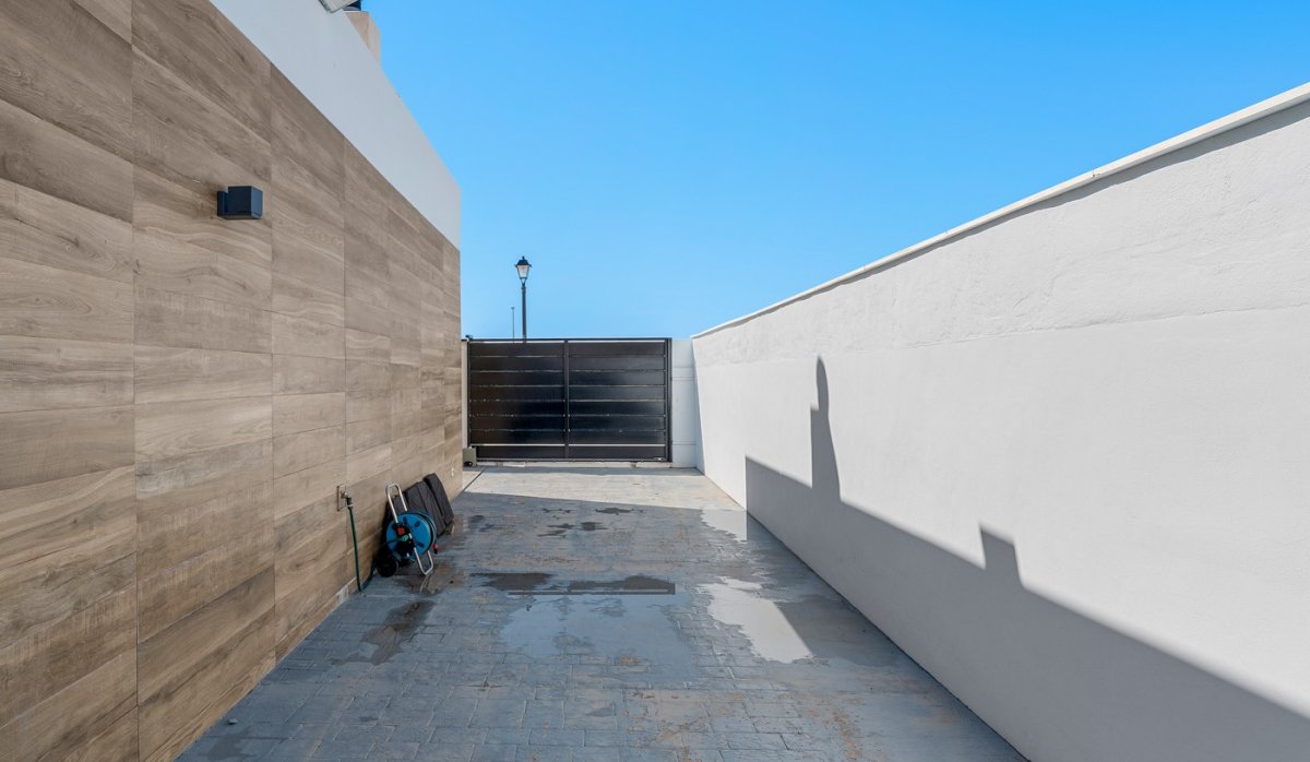Revente - Villa - Fortuna - Urbanizacion Las Kalendas