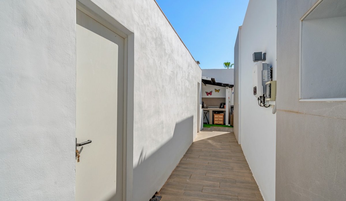 Revente - Villa - Fortuna - Urbanizacion Las Kalendas