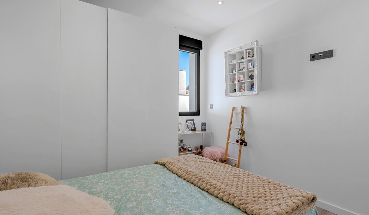 Revente - Villa - Fortuna - Urbanizacion Las Kalendas