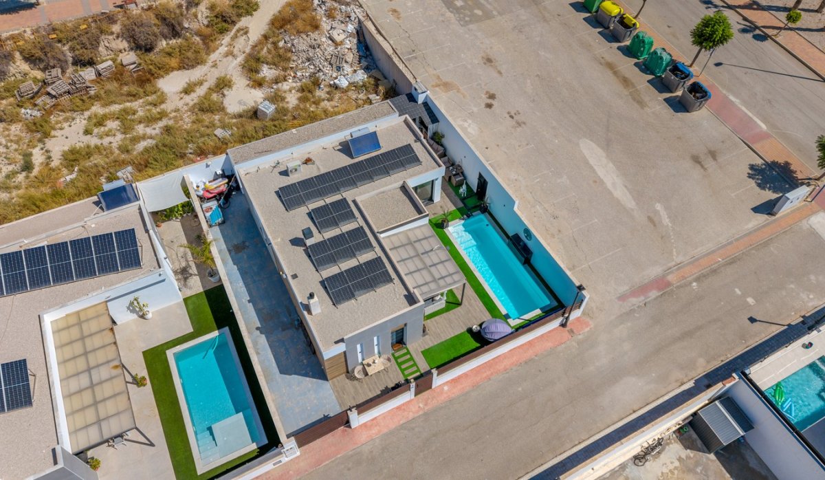 Revente - Villa - Fortuna - Urbanizacion Las Kalendas