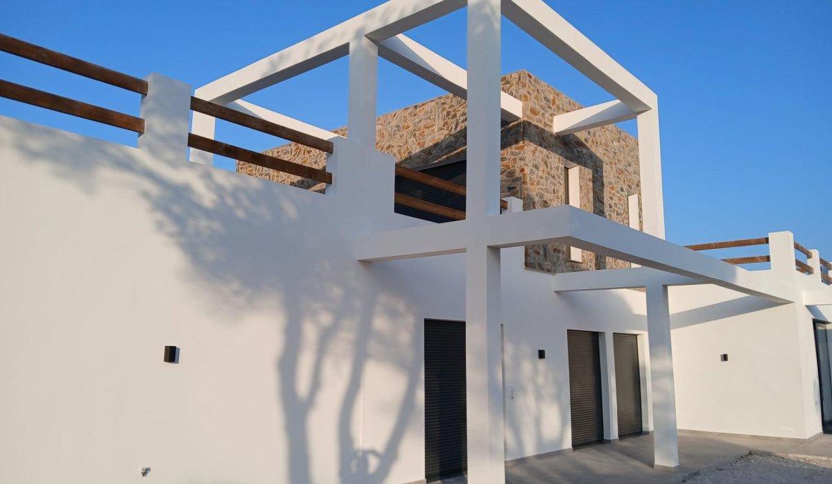Obra nueva - Villa - Pinoso - Casas Pastor