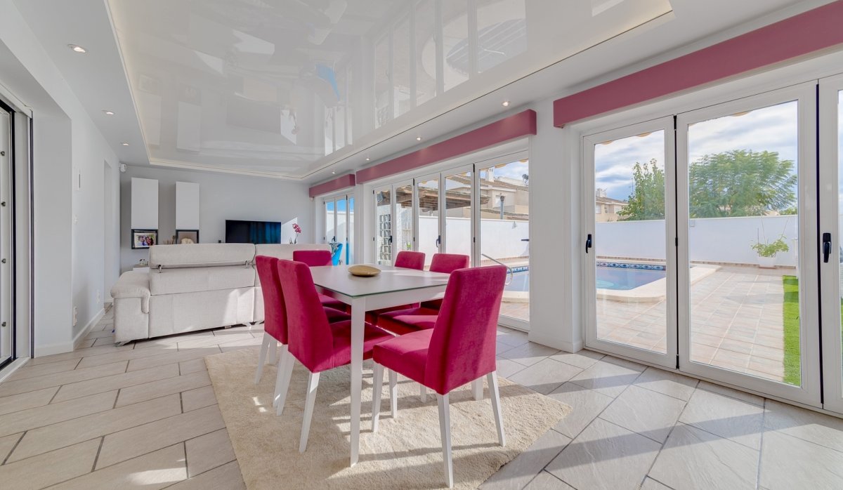 Resale - Villa - San Javier