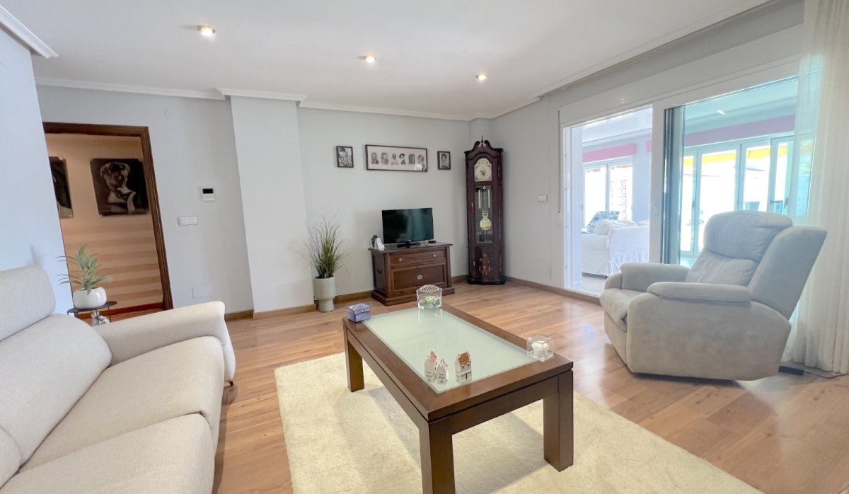 Resale - Villa - San Javier