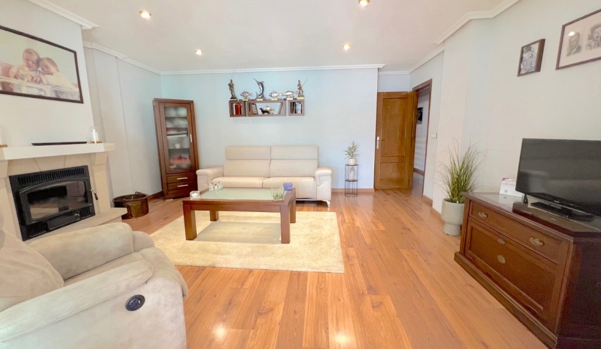 Resale - Villa - San Javier