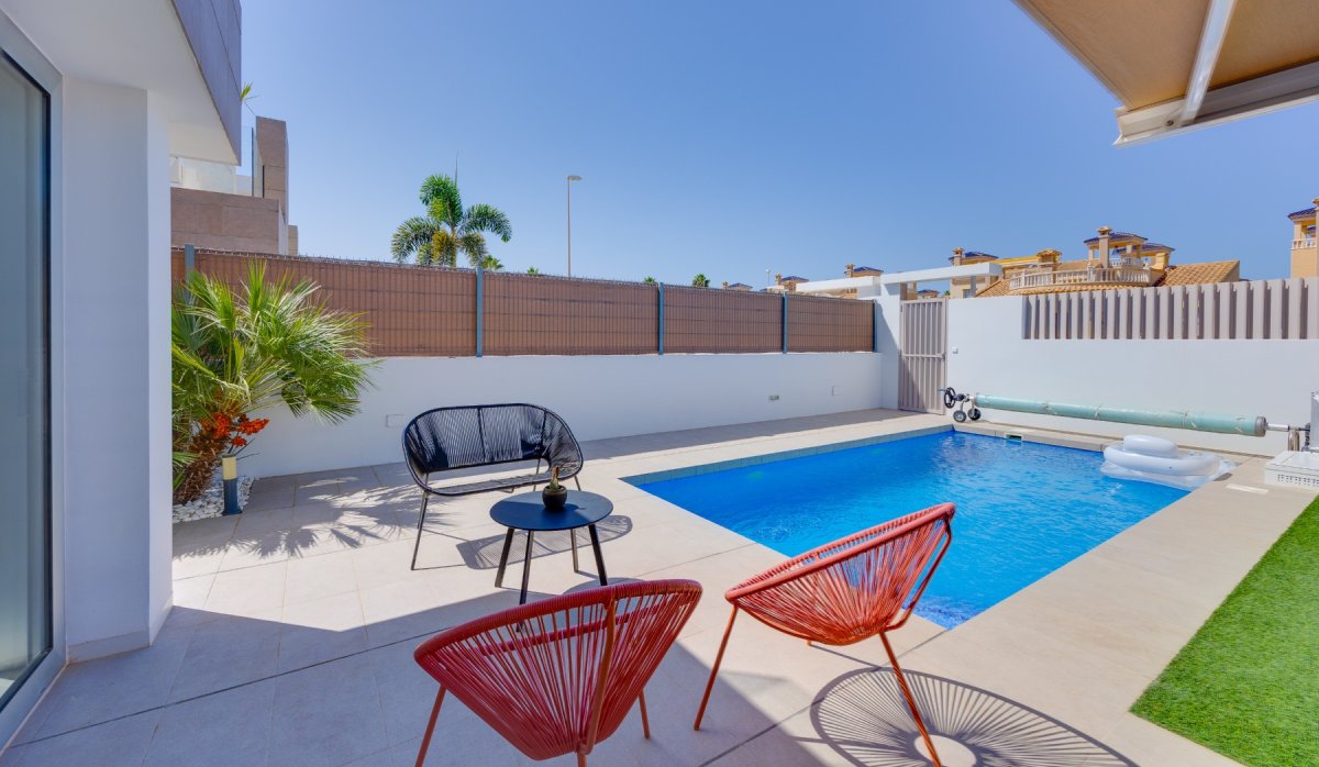 Reventa - Villa - Guardamar del Segura - El Raso