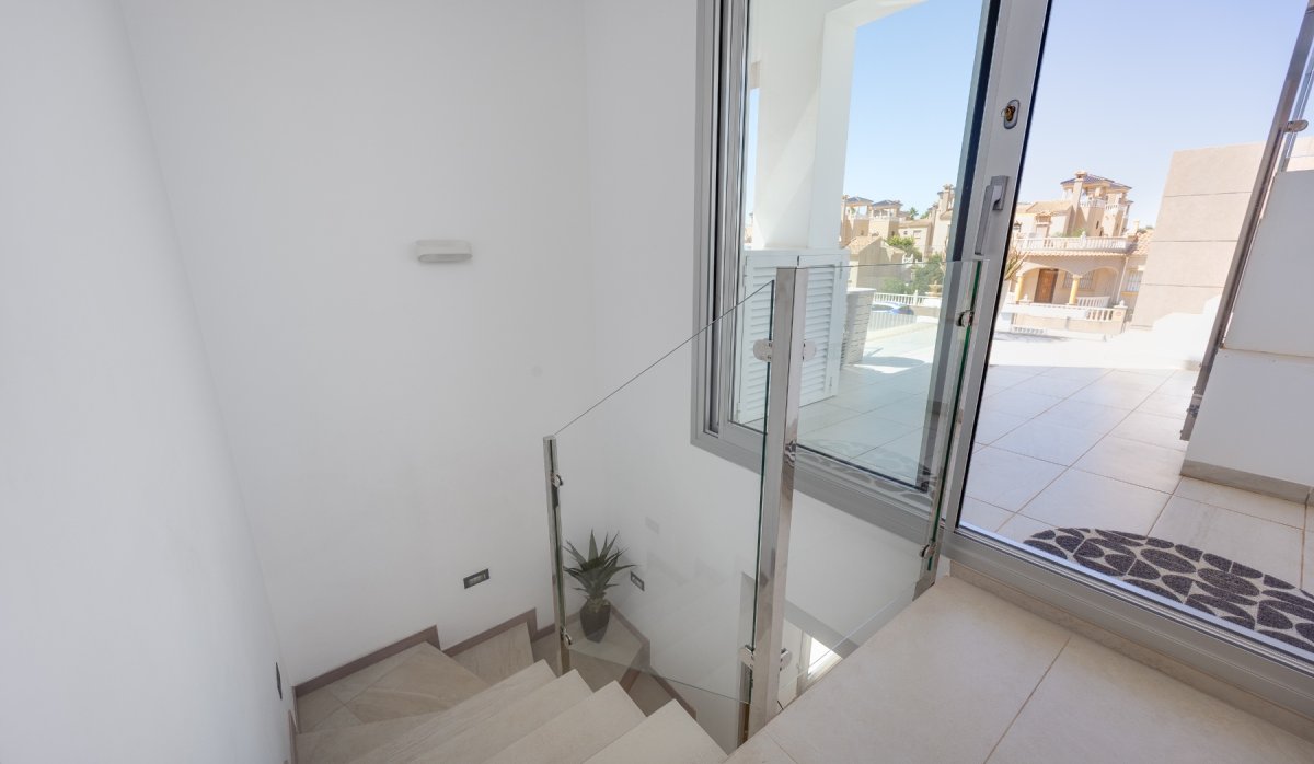 Reventa - Villa - Guardamar del Segura - El Raso