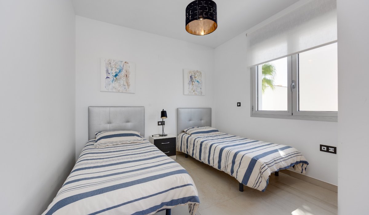 Reventa - Villa - Guardamar del Segura - El Raso