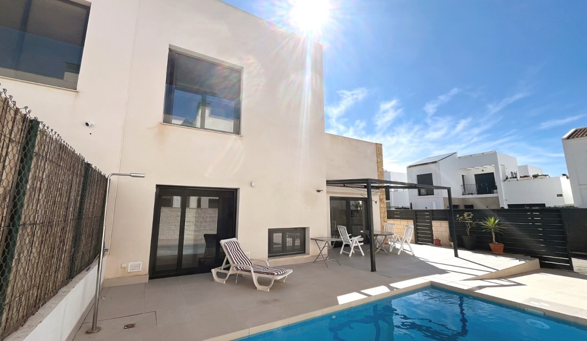 Revente - Villa / Jumelée - Ciudad quesada - Pueblo Bravo