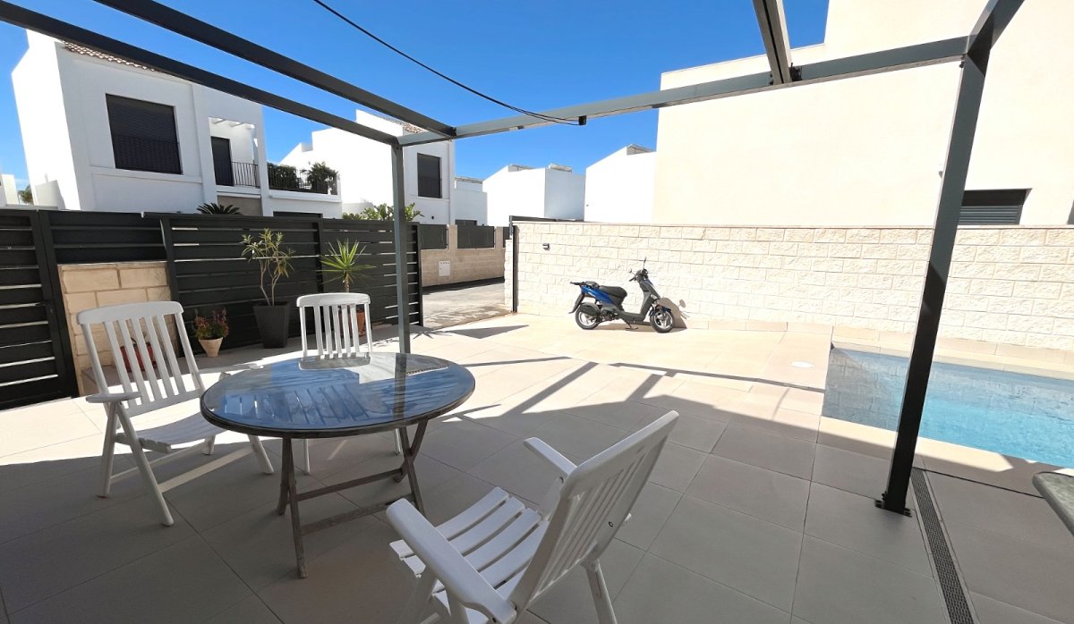 Revente - Villa / Jumelée - Ciudad quesada - Pueblo Bravo
