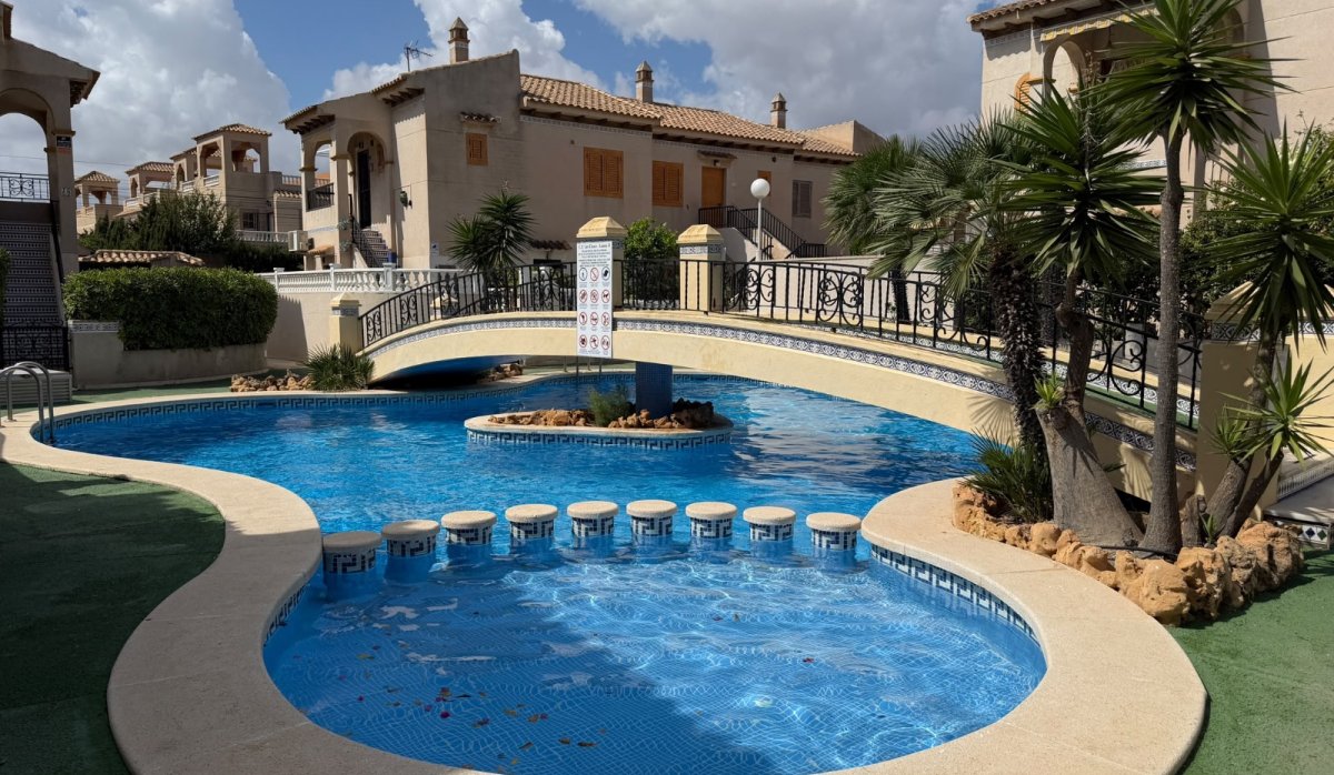 Piscina Comunitaria 