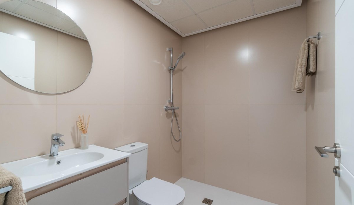 Obra nueva - Apartamento / piso - Orihuela Costa - Playa Flamenca
