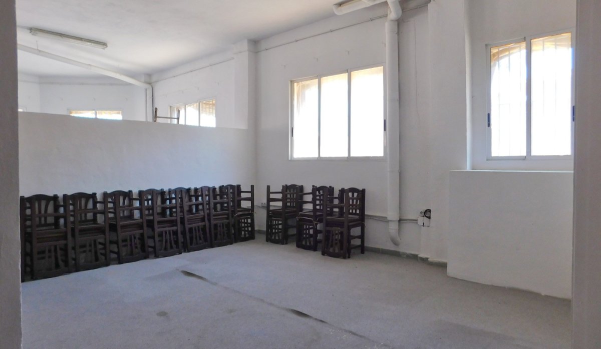 Reventa - Comercial - San Miguel de Salinas