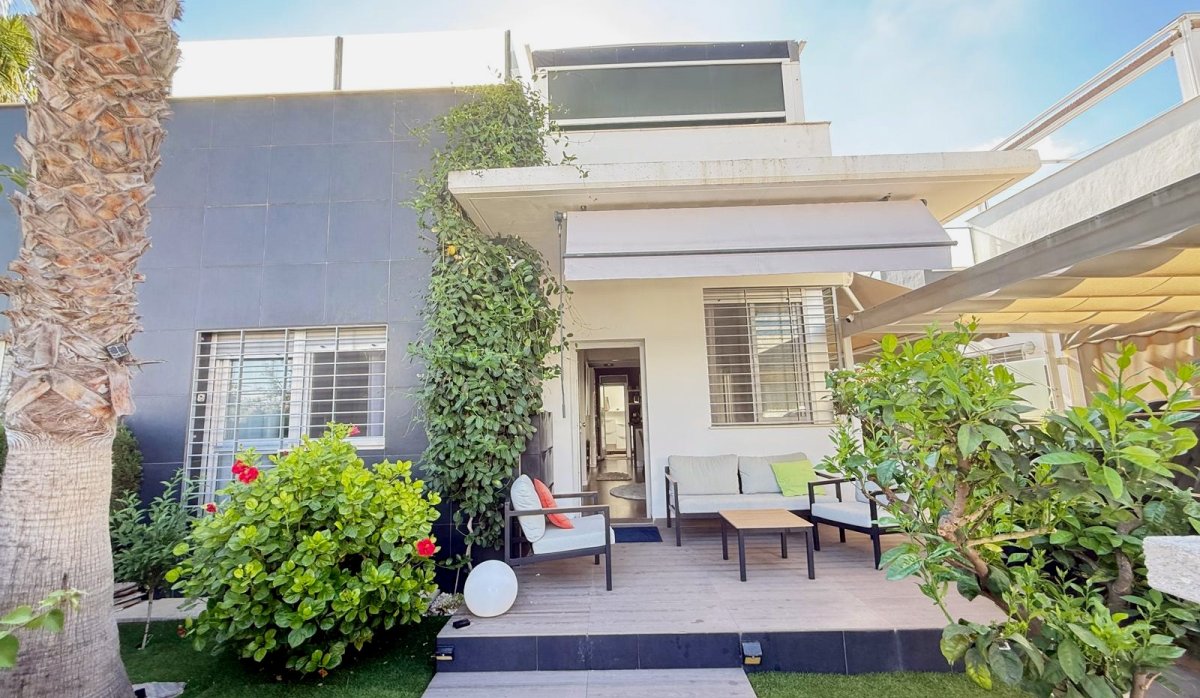 Resale - Bungalow - Ciudad quesada - Pueblo Bravo
