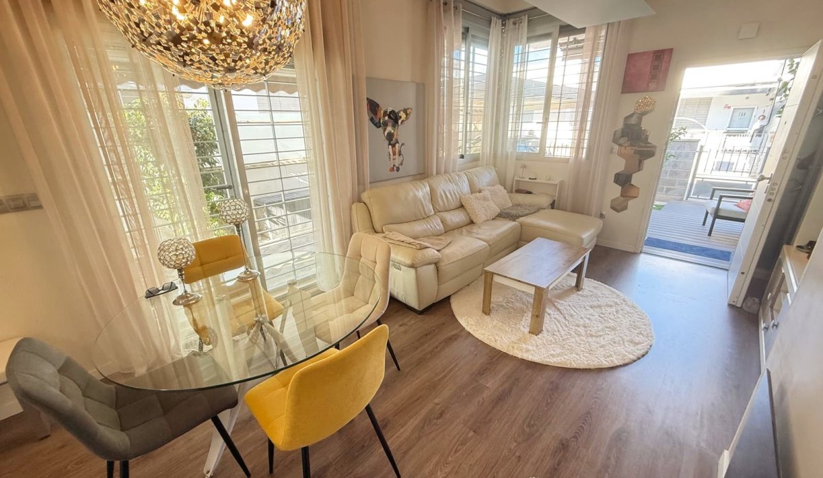 Resale - Bungalow - Ciudad quesada - Pueblo Bravo