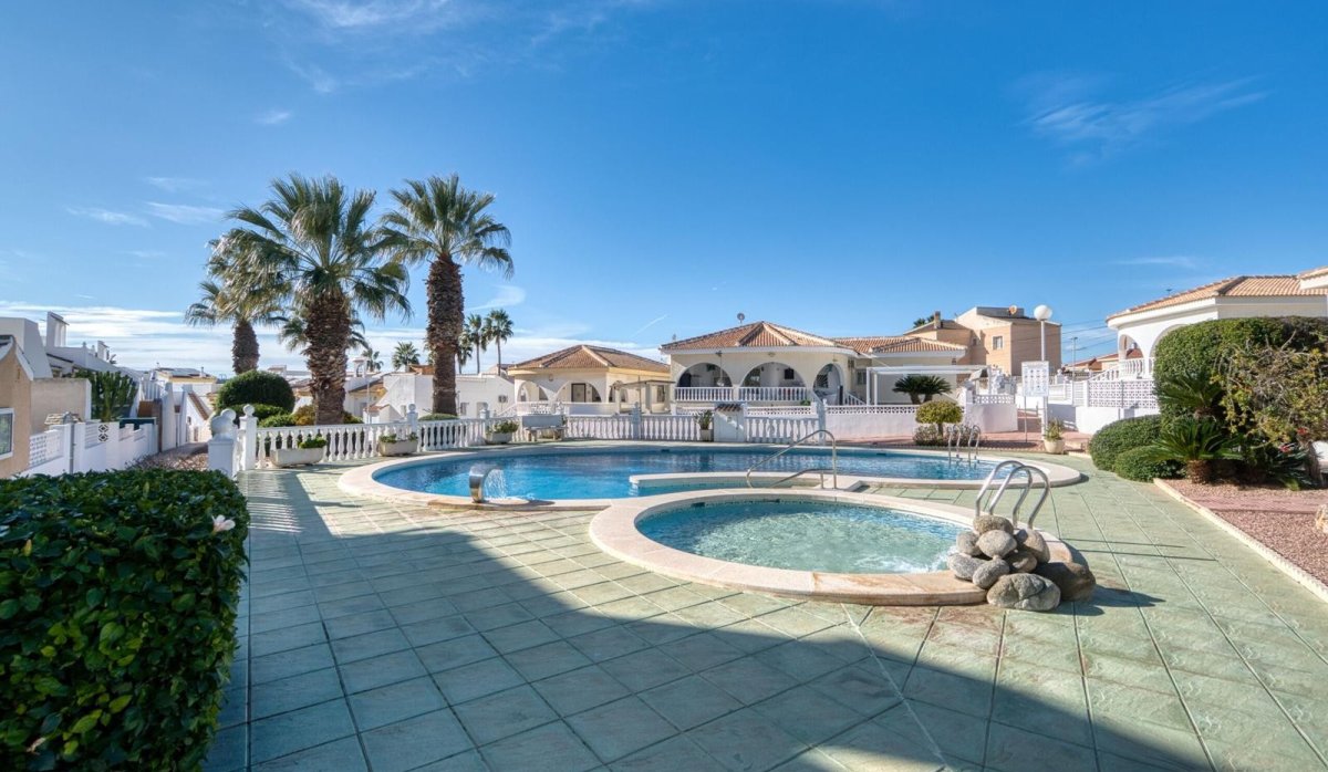 Resale - Townhouse - Benijofar - Monte Azul/ El Dorado