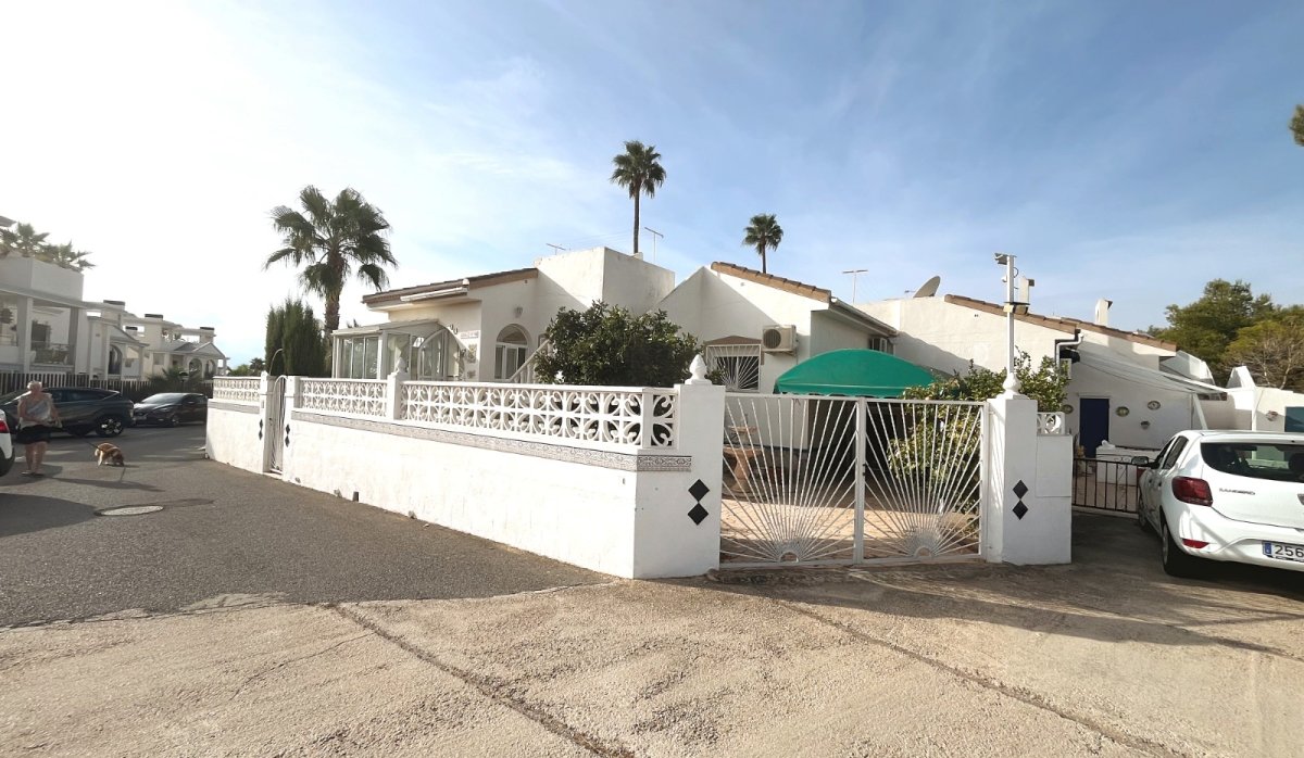 Resale - Bungalow - Ciudad quesada - Pueblo Bravo
