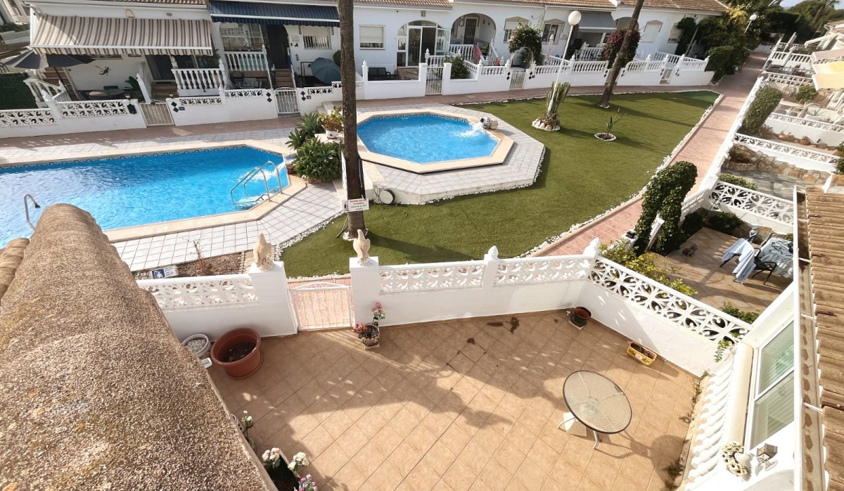 Resale - Bungalow - Ciudad quesada - Pueblo Bravo