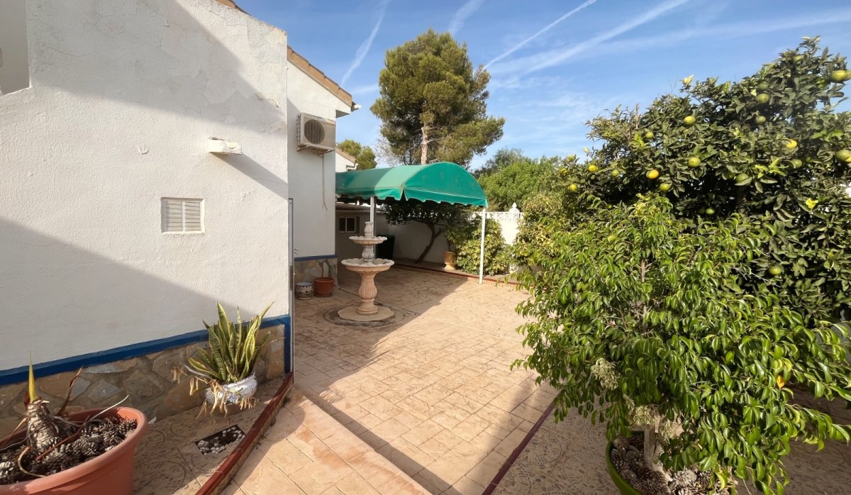 Resale - Bungalow - Ciudad quesada - Pueblo Bravo
