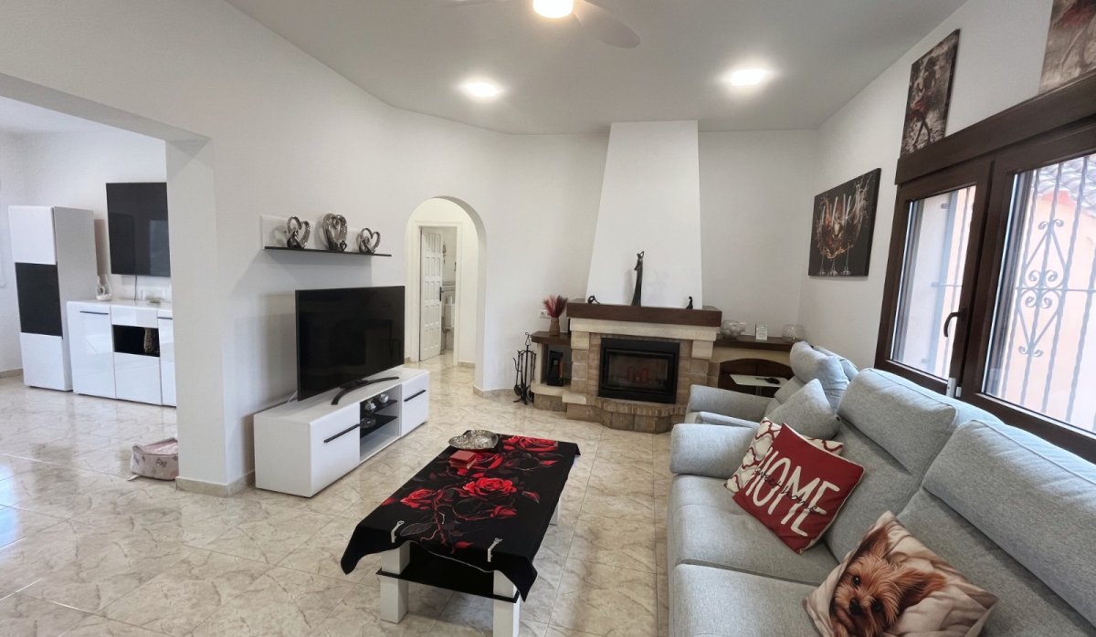 Resale - Villa - Daya Vieja