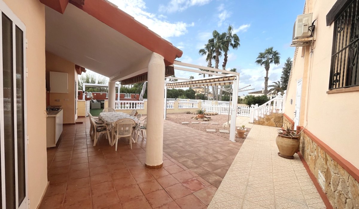 Resale - Villa - Daya Vieja