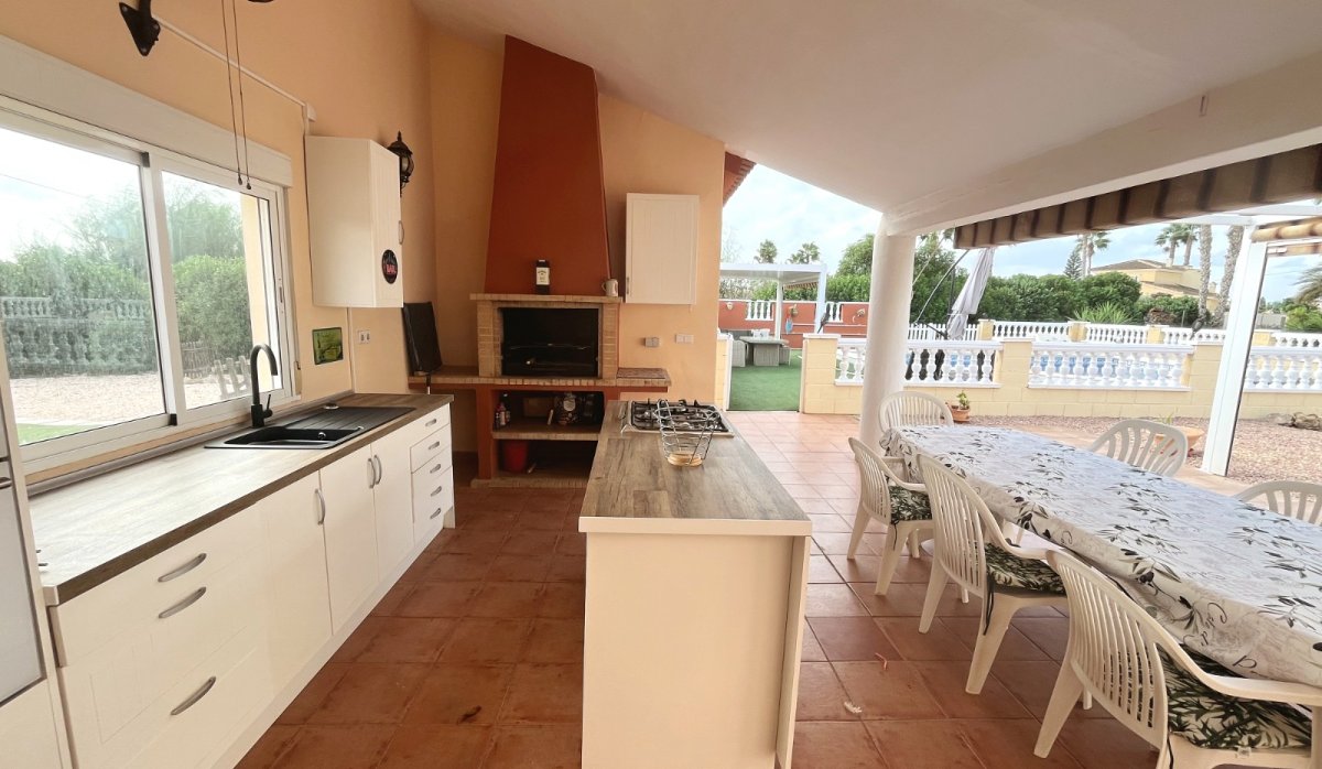 Resale - Villa - Daya Vieja