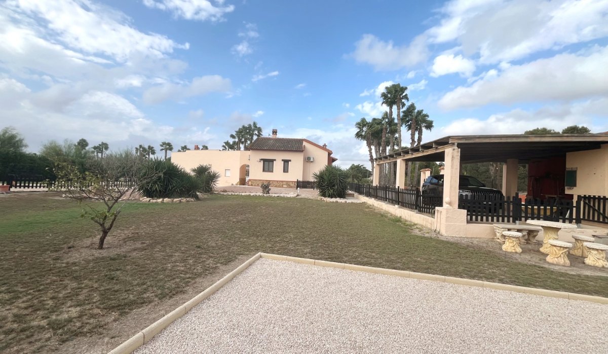 Resale - Villa - Daya Vieja