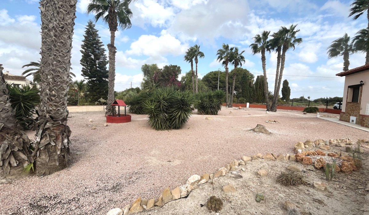 Resale - Villa - Daya Vieja