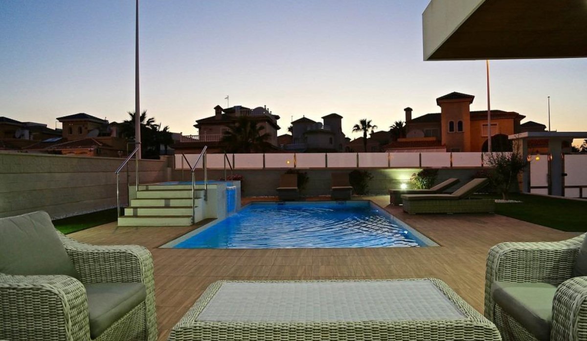 Nouvelle construction - Villa - Orihuela Costa - Campoamor