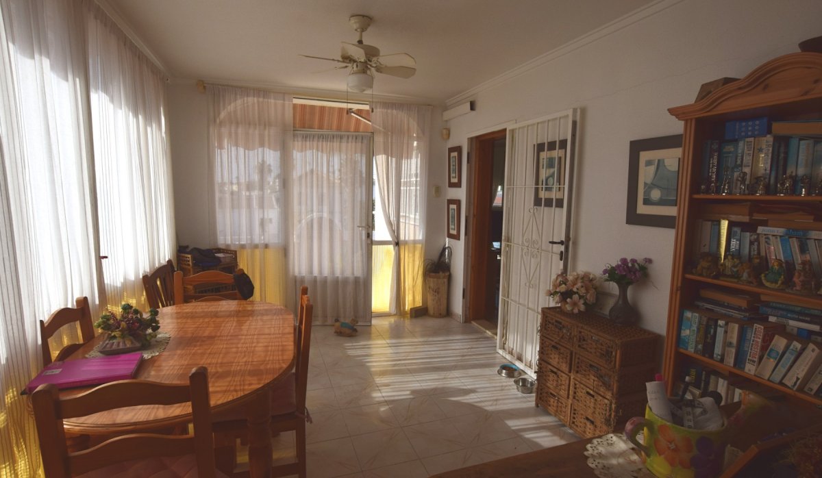 Reventa - Villa - Ciudad Quesada - Central Quesada