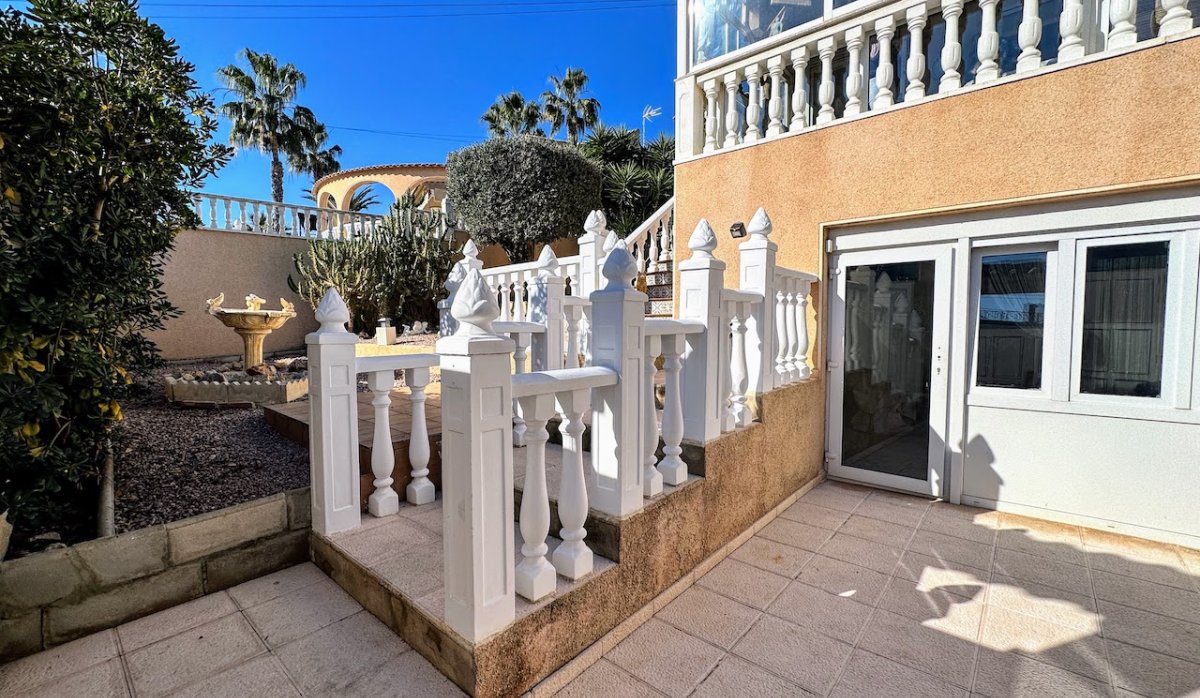 Revente - Villa - Torrevieja - Los Balcones