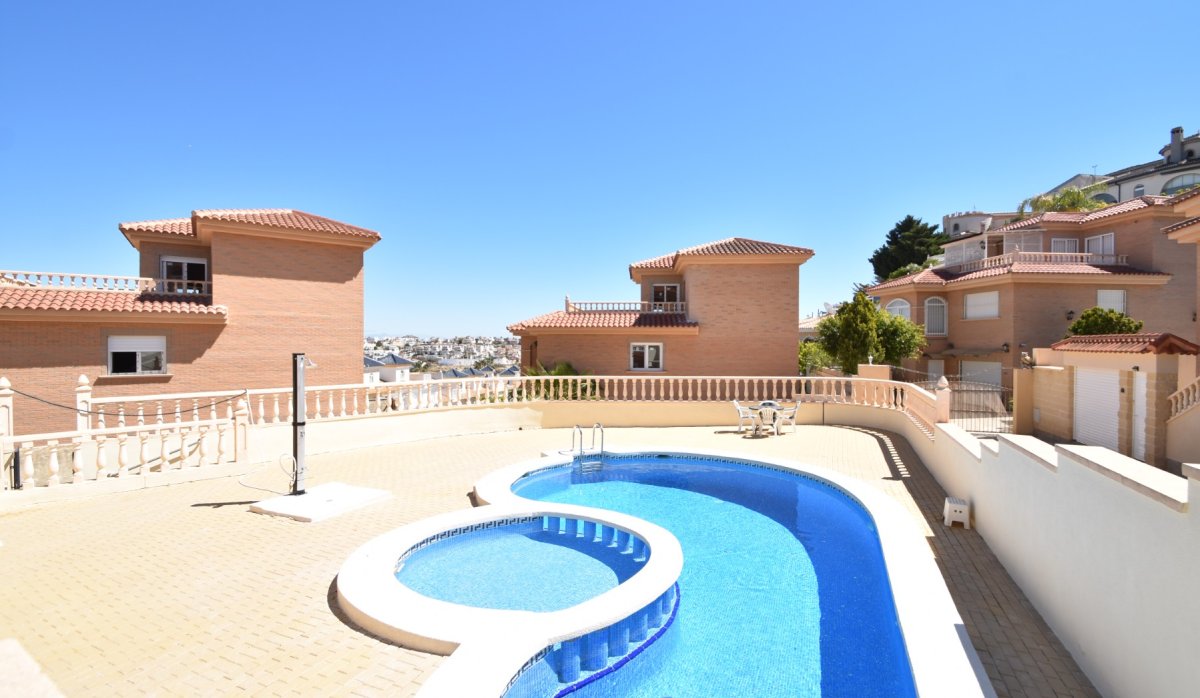 Revente - Villa - Ciudad Quesada - Golf course