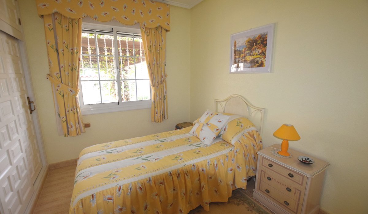 Resale - Townhouse - Ciudad quesada - Central Quesada